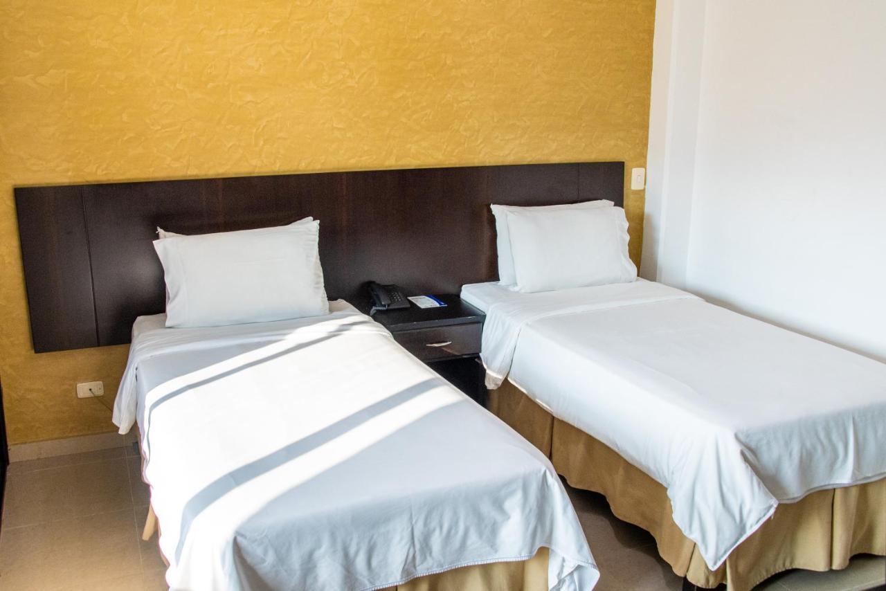 Hotel Tangara Dosquebradas Esterno foto